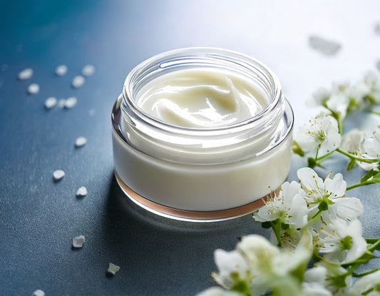 Radiance Redefined: Unveil Your Inner Glow with GlutaGlam Moisturising Cream with Ceramides